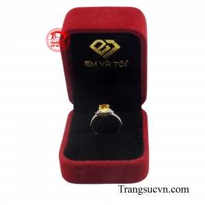 Sản phẩm được giao hàng toàn quốc.