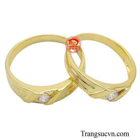Nhẫn cưới vàng