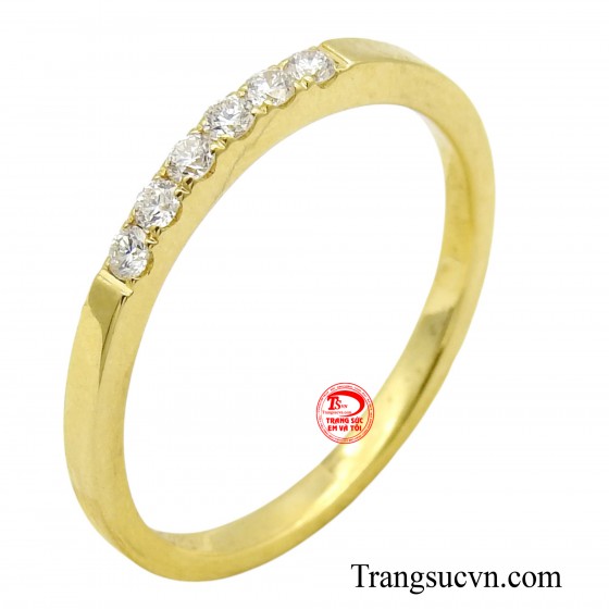 Nhẫn nữ vàng 14k gắn kim cương