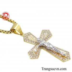 Bộ mặt dây chuyền thánh giá không chỉ là món đồ trang sức mà còn mang ý nghĩa tâm linh to lớn, biểu tượng cho sự chiến thắng của cái thiện trước cái ác, ánh sáng trước bóng tối. 