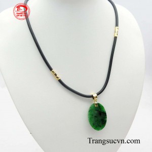 Đeo bộ dây chuyền giúp tâm hồn được thư thái, lạc quan, bên cạnh đó còn có thể giúp cho sức khỏe được ổn định.