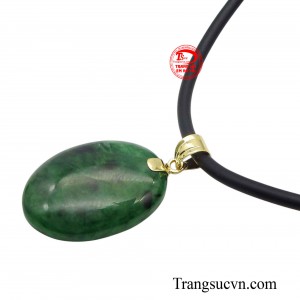 Đây có lẽ là món trang sức phong thủy giúp cải thiện tình hình sức khỏe và chiêu tài hút lộc.