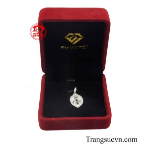 Sản phẩm được giao hàng toàn quốc.