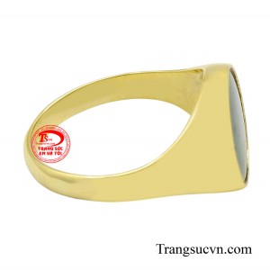 Chiếc nhẫn này là món quà vô cùng ý nghĩa dành tặng cho bạn bè, người thân hoặc chính bản thân mình trong những dịp đặc biệt như sinh nhật, kỷ niệm ngày cưới, lễ Tết...