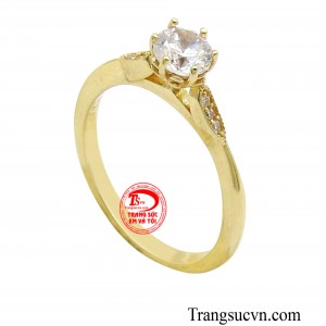 Nhẫn nữ vàng 10K thanh mảnh với thiết kế thanh mảnh, chiếc nhẫn ôm trọn ngón tay một cách nhẹ nhàng, tôn lên vẻ đẹp nữ tính và duyên dáng của phái đẹp.