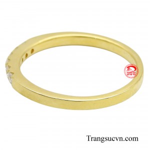 Đây chắc chắn sẽ là một món quà vô cùng ý nghĩa dành tặng cho người phụ nữ bạn yêu thương.