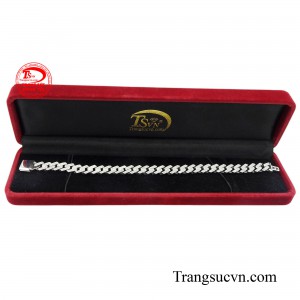 Sản phẩm được giao hàng toàn quốc.