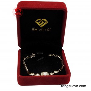 Sản phẩm được giao hàng toàn quốc.