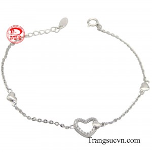 Nếu là người yêu thích trang sức chắc chắn bạn sẽ không thể bỏ qua mẫu thiết kế tuyệt tác đỉnh cao này.