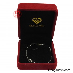 Sản phẩm được giao hàng toàn quốc.