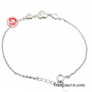 Sản phẩm còn là một món quà tuyệt vời, thể hiện tình yêu và quan tâm đến người nhận.