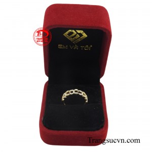 Sản phẩm được giao hàng toàn quốc.