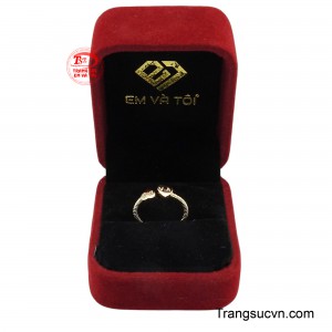 Sản phẩm được giao hàng toàn quốc.