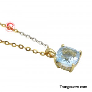 Từ đó mang đến tinh thần phấn chấn, vui vẻ và năng động giúp nàng thêm tự tin sải bước, thêm dứt khoát trong mọi quyết định, rạng ngời trong mọi cử chỉ.