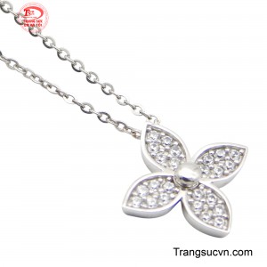 Màu trắng sáng dễ phối đồ, phù hợp mọi phong cách thời trang.