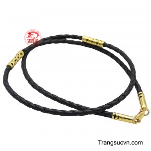 Hãy đến với Trang Sức Em và Tôi để lựa chon cho mình những mẫu dây chuyền phù hợp cho phong cách riêng của mình các bạn nhé!