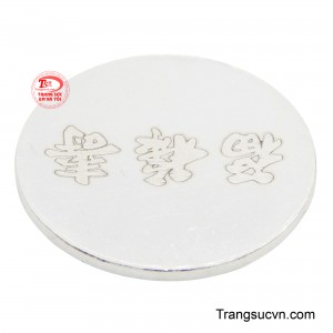 Đây là một món quà tuyệt vời để tặng cho người thân, bạn bè, đối tác trong các dịp đặc biệt như sinh nhật, tân gia, khai trương, hoặc các dịp lễ tết.