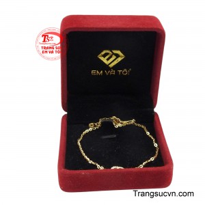 Sản phẩm được giao hàng toàn quốc.