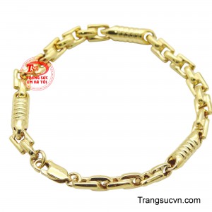 Lắc nam vàng 10K dũng mãnh thiết kế lắc tay phù hợp với phong cách và sở thích của bạn.