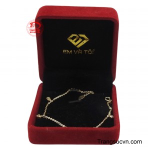 Sản phẩm được giao hàng toàn quốc.