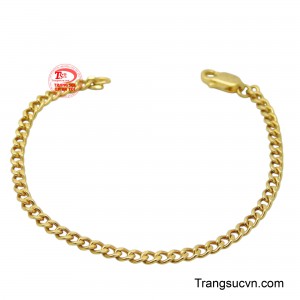 Lắc trẻ em vàng 18K ý được thiết kế bởi các đường nét bo tròn, không có góc cạnh sắc nhọn giúp an toàn cho làn da bé khi đeo.