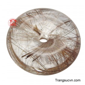 Kiểu dáng đơn giản, mang đến nét mạnh mẽ và sang trọng cho người dùng.