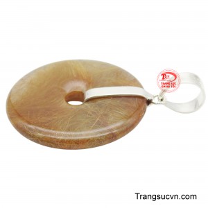 Món trang sức độc đáo, thể hiện gu thẩm mỹ và cá tính của phái mạnh.