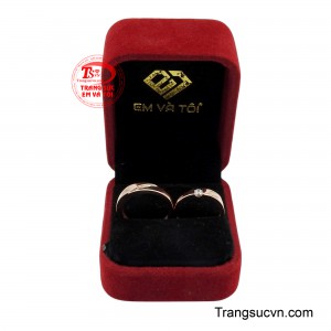 Sản phẩm được giao hàng toàn quốc.