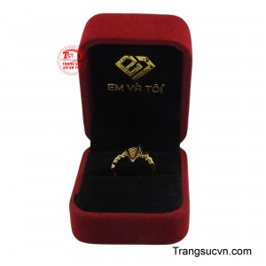 Sản phẩm được giao hàng toàn quốc.