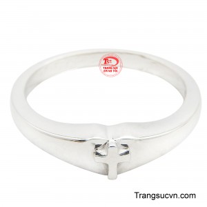 Thiết kế đa dạng từ đơn giản đến cầu kỳ, nhẫn thánh giá vàng trắng 10k là món trang sức phù hợp cho cả nam và nữ.