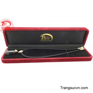 Sản phẩm được giao hàng toàn quốc.