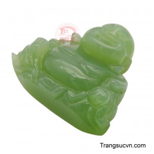 Năng lượng từ ngọc kết hợp với biểu tượng Phật Di Lặc tạo nên một vật phẩm hộ mệnh ý nghĩa, đem lại vượng khí và sự thịnh vượng.