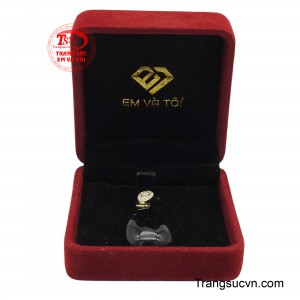 Sản phẩm được giao hàng toàn quốc.