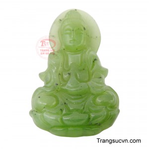 Sắc xanh lục sâu lắng, tượng trưng cho sự an lành và thịnh vượng, như ôm trọn những ước nguyện tốt lành.