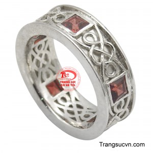 Nhẫn nam bạc gắn đá Granet