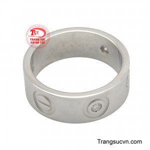 Đá Moissanite là loại khoáng vật sở hữu nguồn năng lượng tích cực, cải thiện vấn đề khó khăn và phiền muộn.