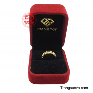 Sản phẩm được giao hàng toàn quốc.
