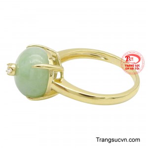 Chiếc nhẫn này sẽ giúp bạn tôn lên vẻ đẹp và khí chất của mình, đồng thời mang lại may mắn và bình an trong cuộc sống.