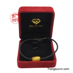 Sản phẩm được giao hàng toàn quốc.