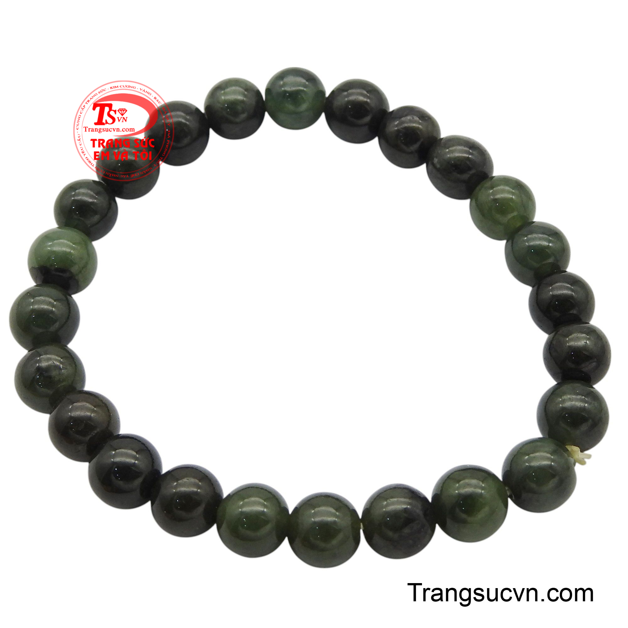 Chuỗi tay ngọc 7 ly không chỉ là điểm nhấn tinh tế cho trang phục mà còn chứa đựng ý nghĩa về sự bình an và hài hòa trong cuộc sống.