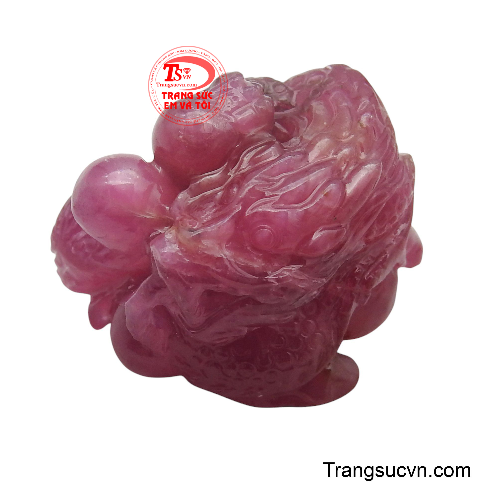 Do đó đây có lẽ là món quà đặc biệt ý nghĩa để dành tặng cho những người thương yêu với lời cầu chúc may mắn và bình an.