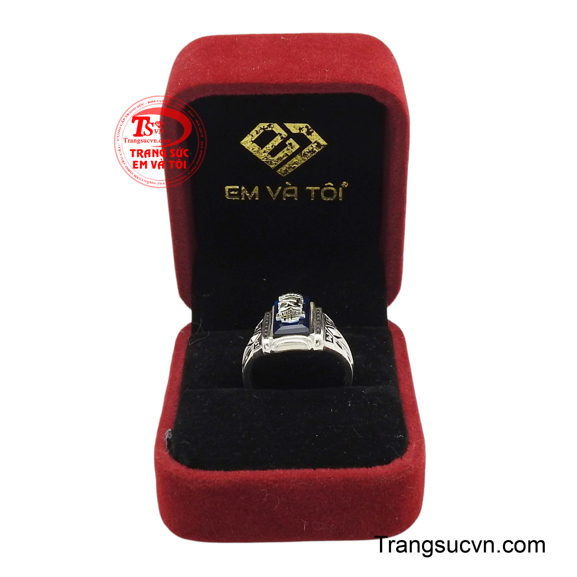 Sản phẩm được giao hàng toàn quốc.
