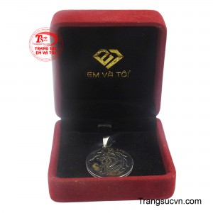 Sản phẩm được giao hàng toàn quốc.