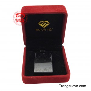 Sản phẩm được giao hàng toàn quốc.