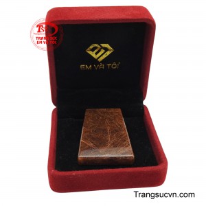 Sản phẩm được giao hàng toàn quốc.