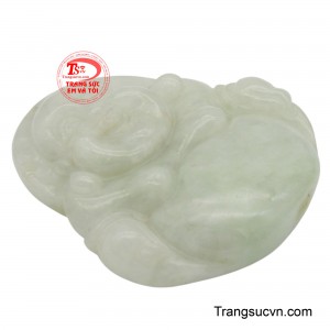 Đeo mặt ngọc Di Lặc này, bạn không chỉ mang theo một vẻ đẹp thanh tao, mà còn rước về 