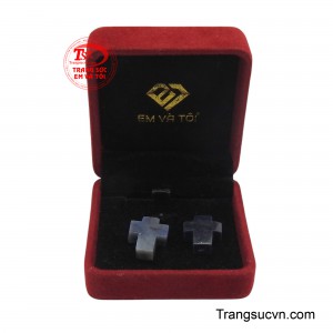 Sản phẩm được giao hàng toàn quốc.