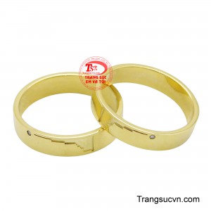 Nhẫn cưới kim cương bền chặt