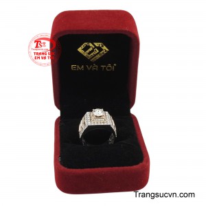 Sản phẩm được giao hàng toàn quốc.