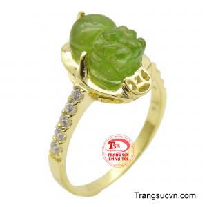 Nhẫn nữ tỳ hưu vàng 10k may mắn là sự kết hợp tinh tế giữa vẻ đẹp trang sức hiện đại và ý nghĩa phong thủy sâu sắc.